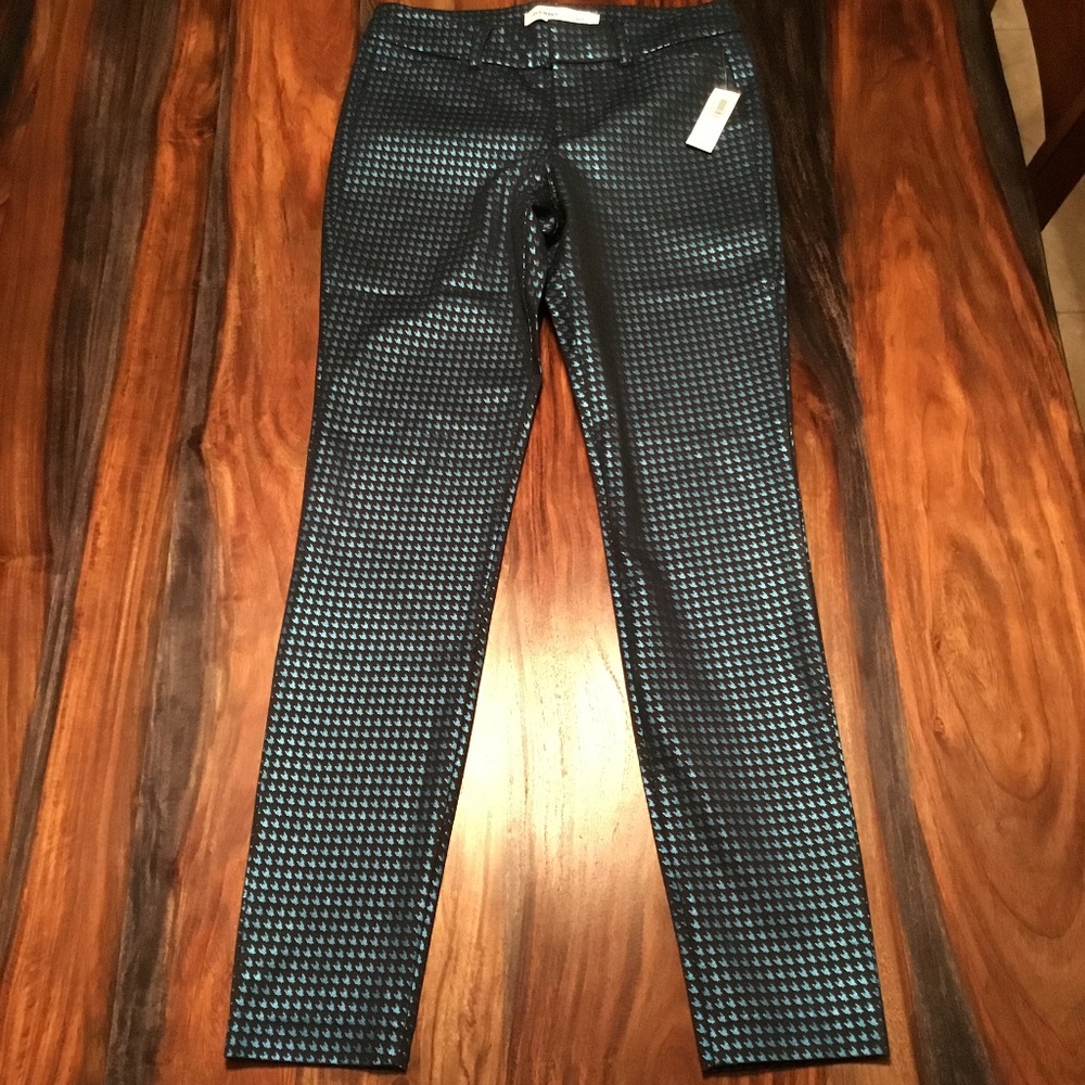 NWT Mid-rise Pixie Pants